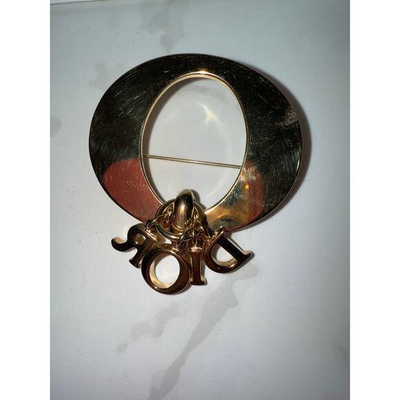 Dior Letter Charm Oval Brooch - Gold-Tone - Picture 1 of 4